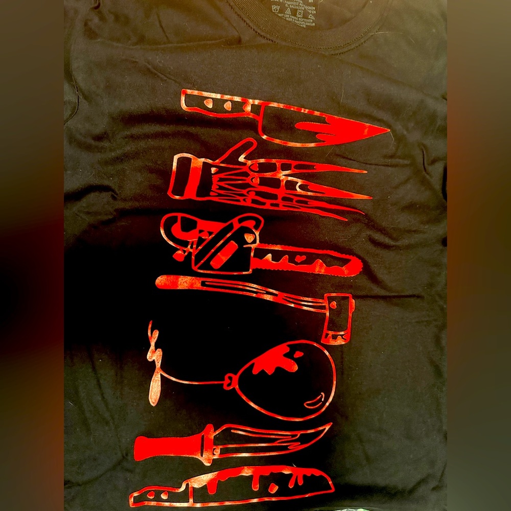 Size M unisex Halloween t-shirt - NEW without tags